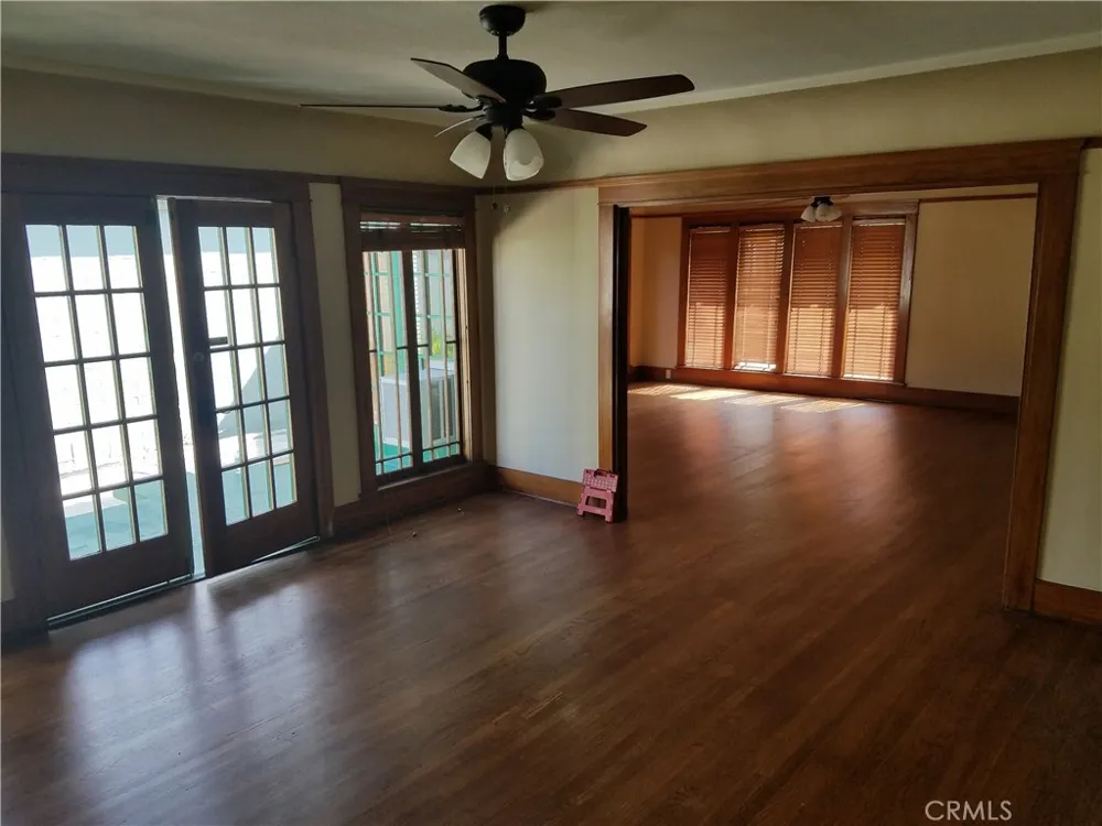 454 S Glassell Orange, CA 92866