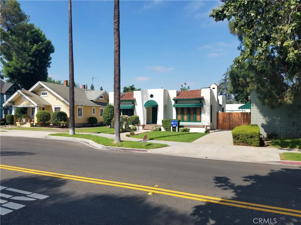 454 S Glassell Orange, CA 92866