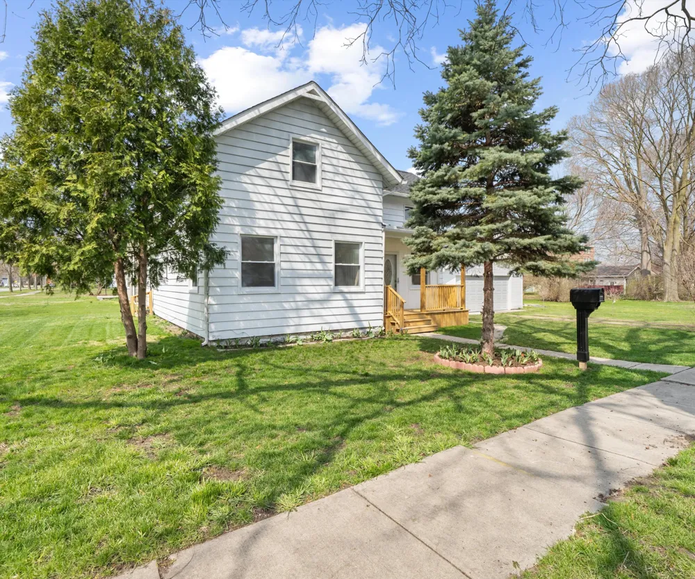 244 Cass Street Dundee, MI 48131