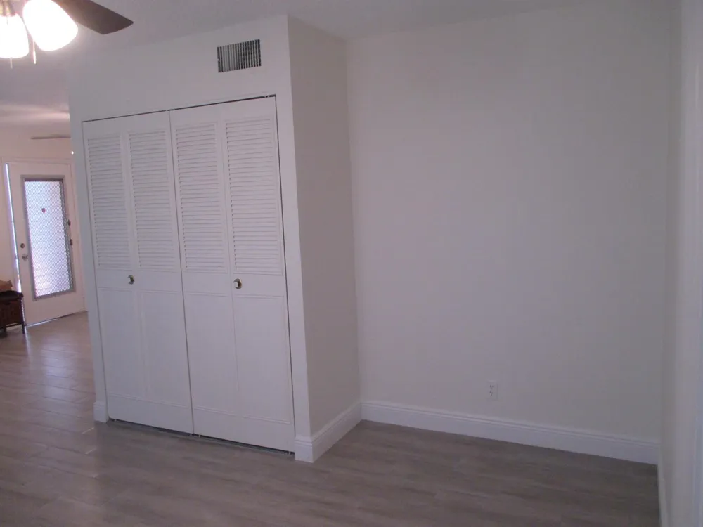 106 Lake Dora Drive West Palm Beach, FL 33411