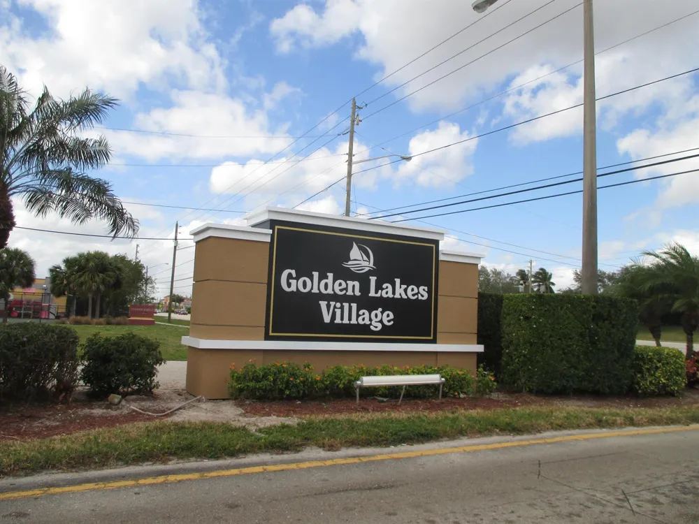 106 Lake Dora Drive West Palm Beach, FL 33411