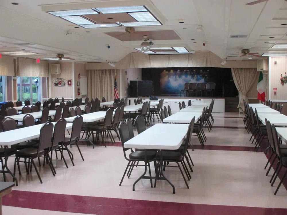 106 Lake Dora Drive West Palm Beach, FL 33411