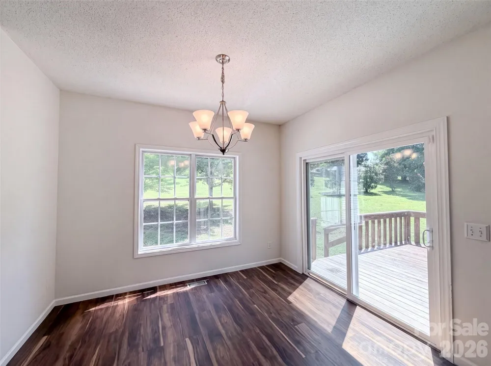 4270 Mountain Creek Road Iron Station, NC 28080