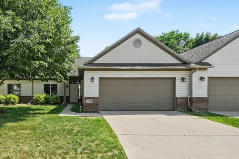 934 Wright Lane