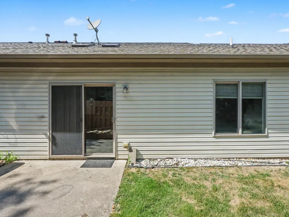 934 Wright Lane Milan, MI 48160
