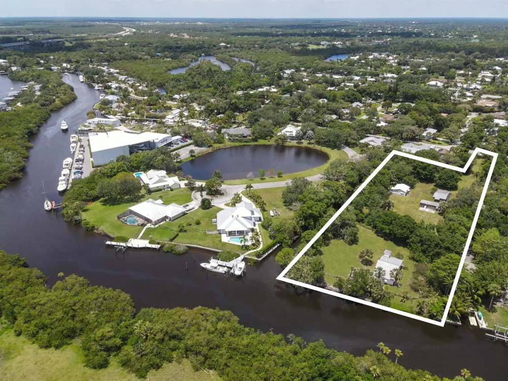 332 SW Salerno Road Stuart, FL 34997