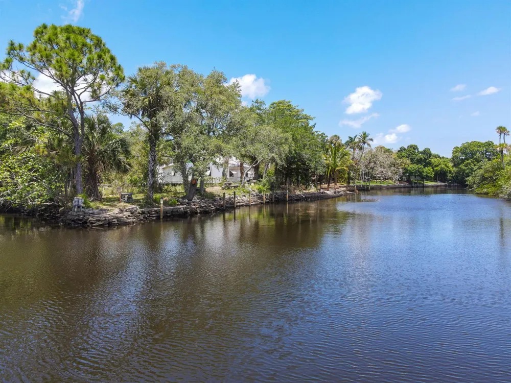 332 SW Salerno Road Stuart, FL 34997