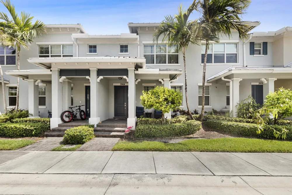 3964 Poinciana Lane Hollywood, FL 33021