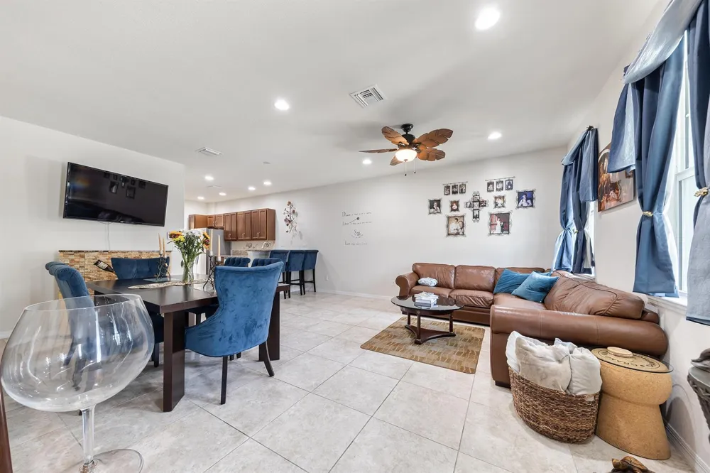 3964 Poinciana Lane Hollywood, FL 33021
