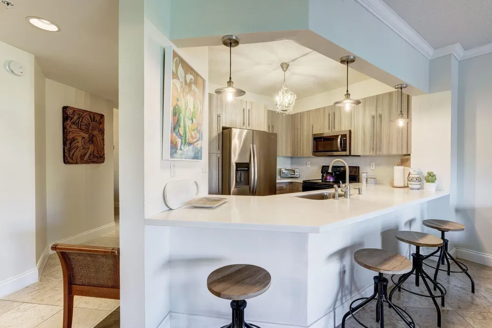 300 Uno Lago Drive #303 Juno Beach, FL 33408