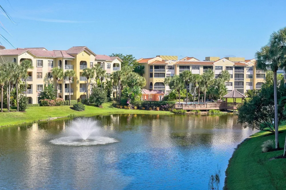300 Uno Lago Drive #303 Juno Beach, FL 33408