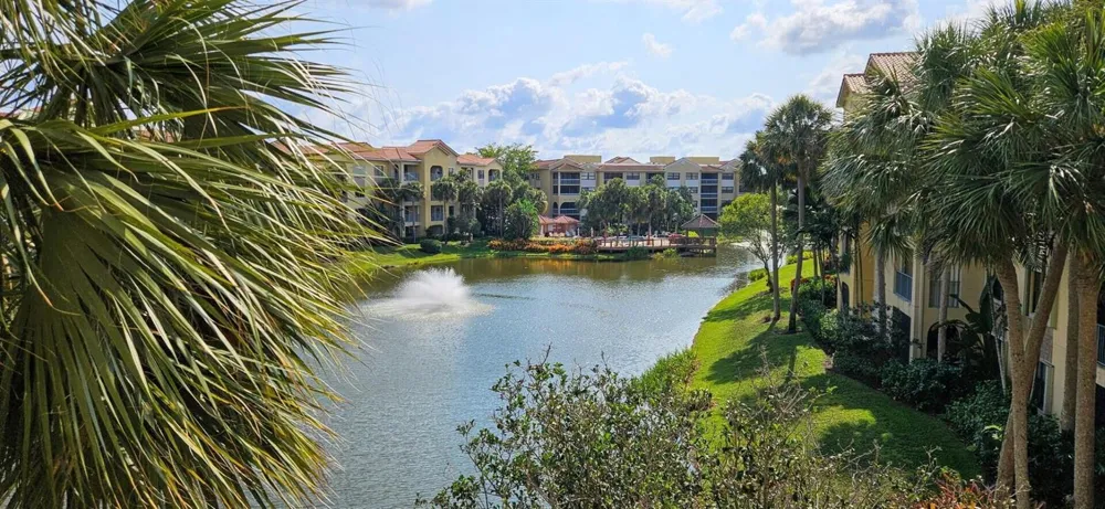 300 Uno Lago Drive #303 Juno Beach, FL 33408