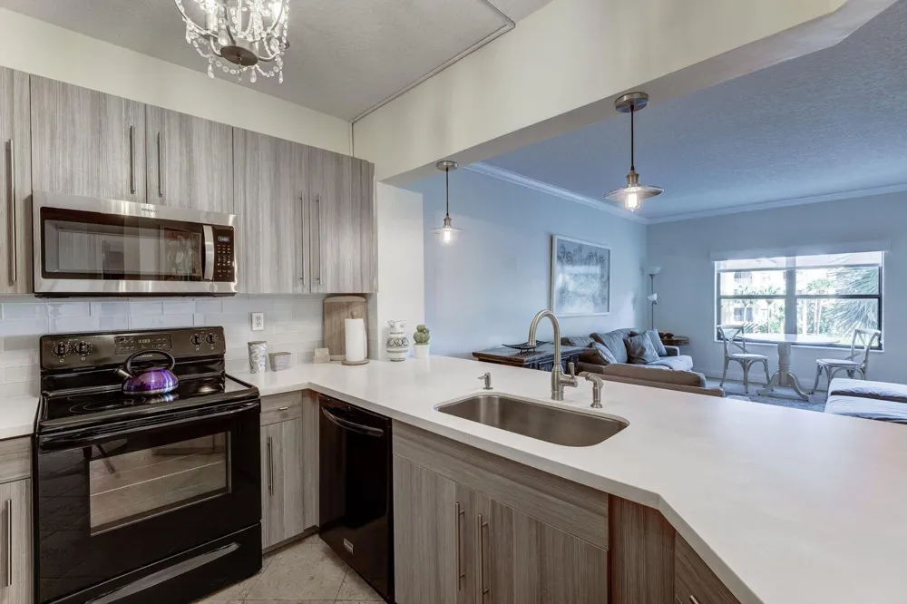 300 Uno Lago Drive #303 Juno Beach, FL 33408