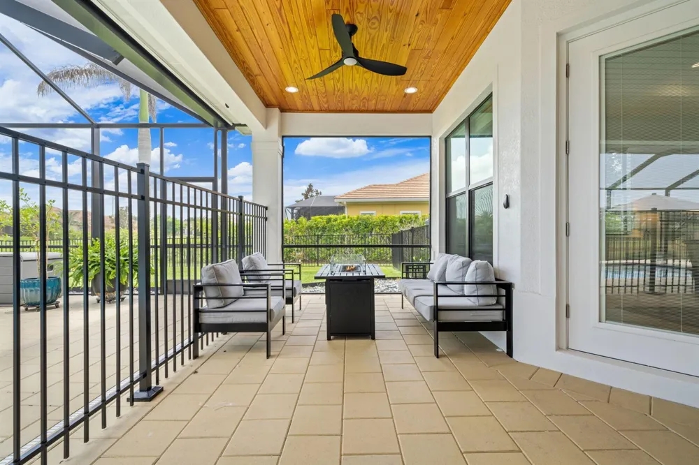 450 Stoney Brook Farm Court Vero Beach, FL 32968