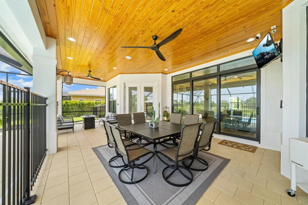 450 Stoney Brook Farm Court Vero Beach, FL 32968