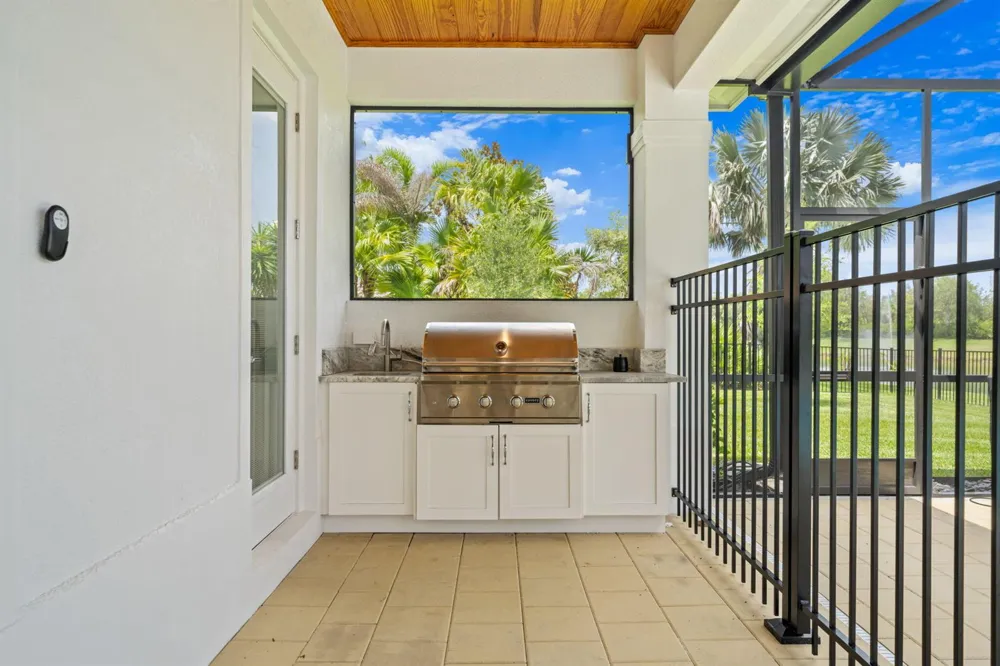 450 Stoney Brook Farm Court Vero Beach, FL 32968
