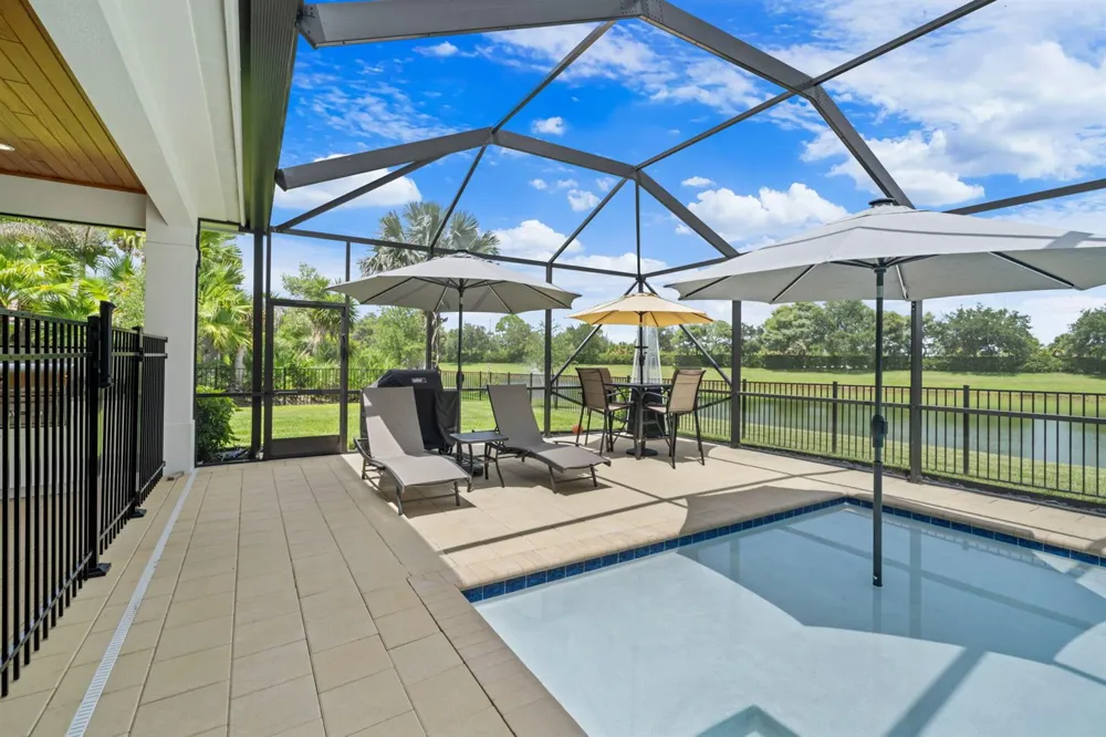 450 Stoney Brook Farm Court Vero Beach, FL 32968
