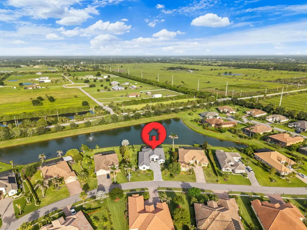 450 Stoney Brook Farm Court Vero Beach, FL 32968