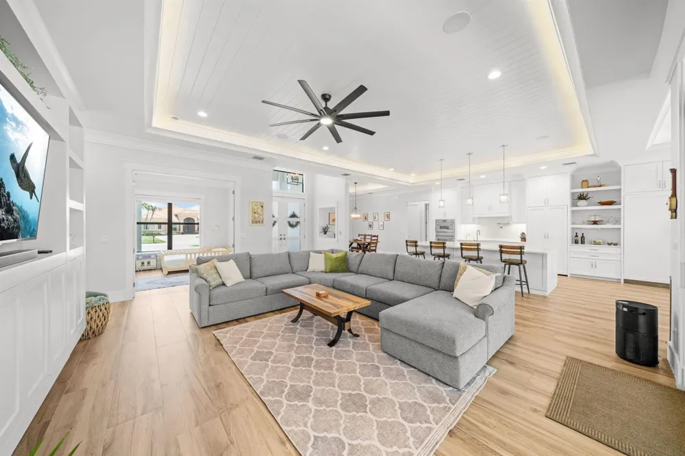 450 Stoney Brook Farm Court Vero Beach, FL 32968