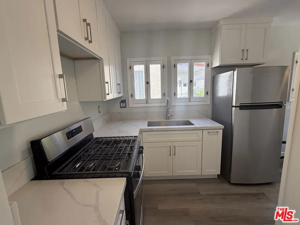 92 S Sunnyslope Avenue Pasadena, CA 91107