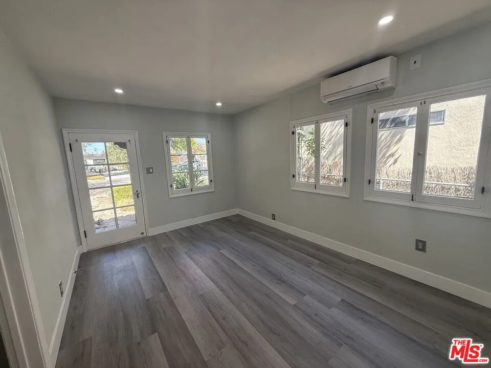 92 S Sunnyslope Avenue Pasadena, CA 91107