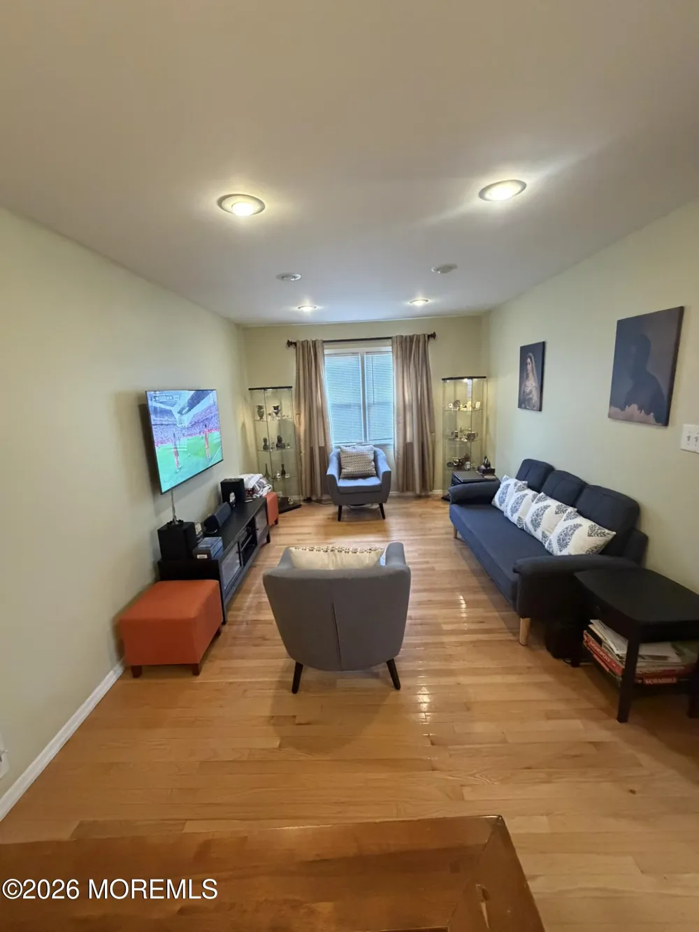 652 Holly Lane North Brunswick, NJ 08902