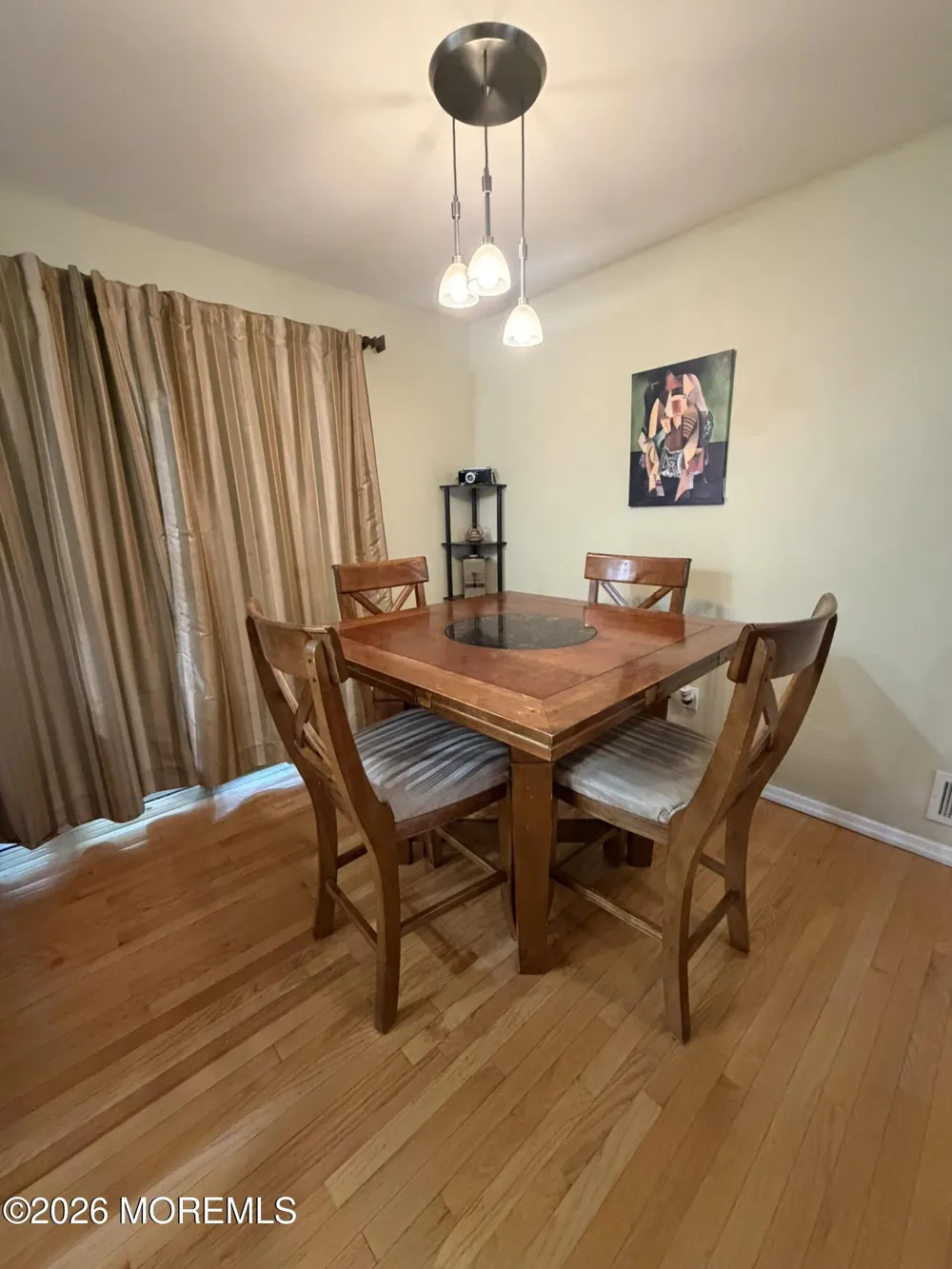652 Holly Lane North Brunswick, NJ 08902