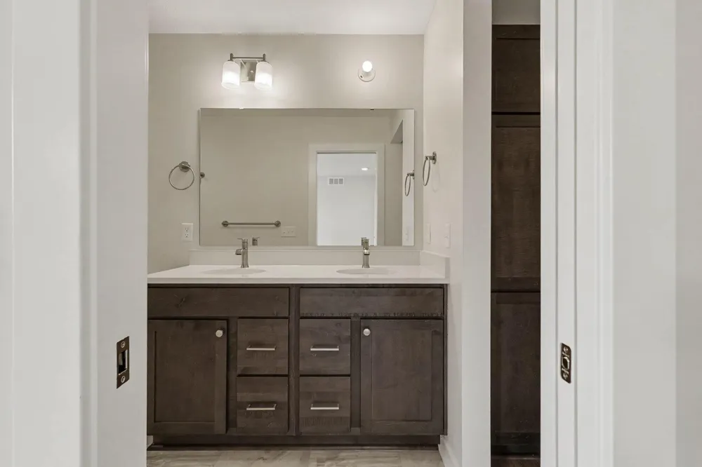 6596 Bellflower Drive SW #10 Zeeland Charter Township, MI 49464