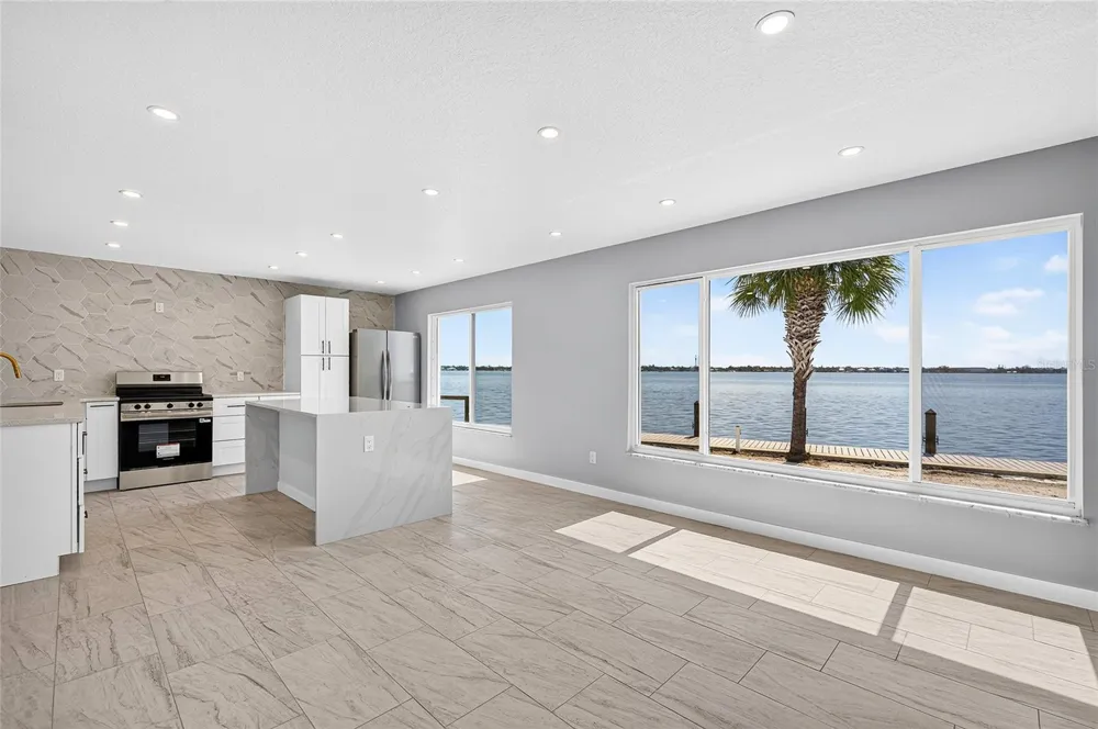 5055 BEACH ROAD #101 Englewood, FL 34223