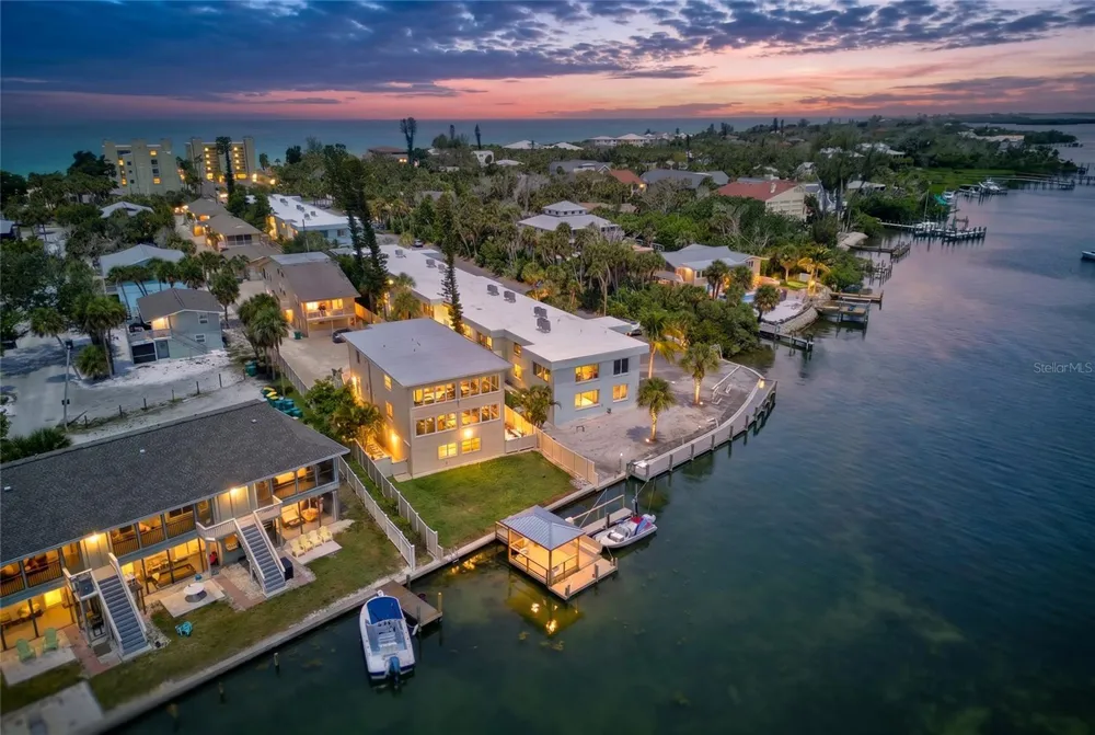 5055 BEACH ROAD #101 Englewood, FL 34223