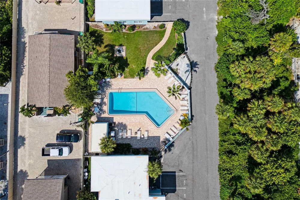 5055 BEACH ROAD #101 Englewood, FL 34223