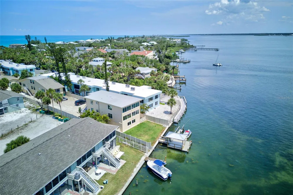 5055 BEACH ROAD #101 Englewood, FL 34223