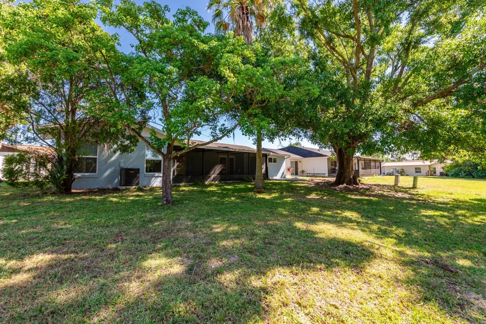10330 LICORICE WAY Orlando, FL 32821