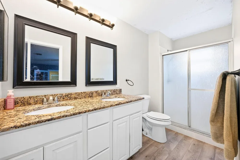 10330 LICORICE WAY Orlando, FL 32821