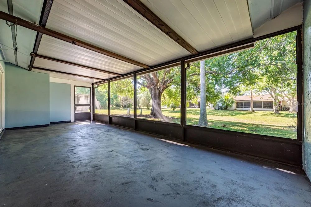 10330 LICORICE WAY Orlando, FL 32821