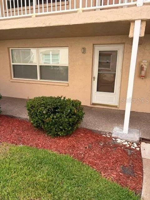 10034 64TH AVENUE #11 St Petersburg, FL 33708