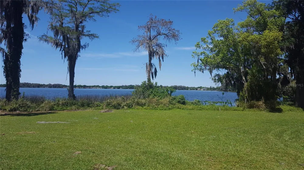 1670 DUCHESS DRIVE Orlando, FL 32805