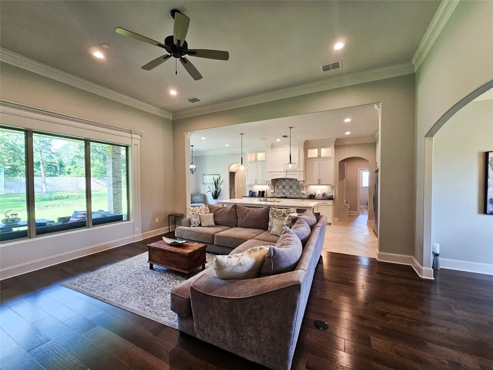 897 County Road 2320 Mineola, TX 75773