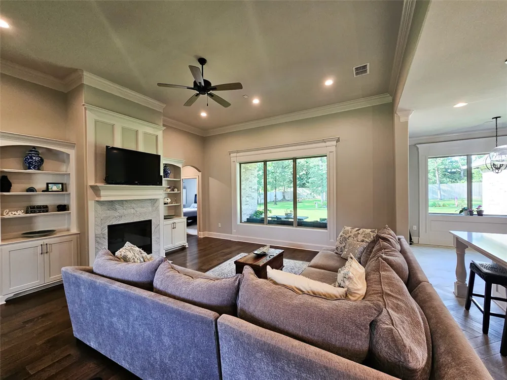 897 County Road 2320 Mineola, TX 75773