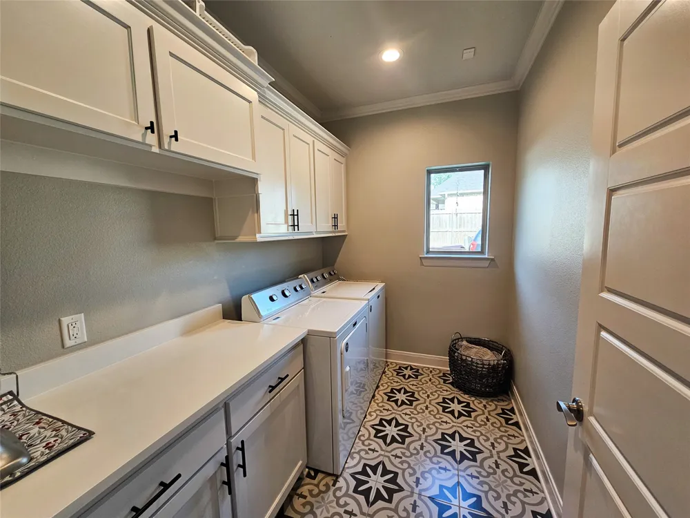 897 County Road 2320 Mineola, TX 75773