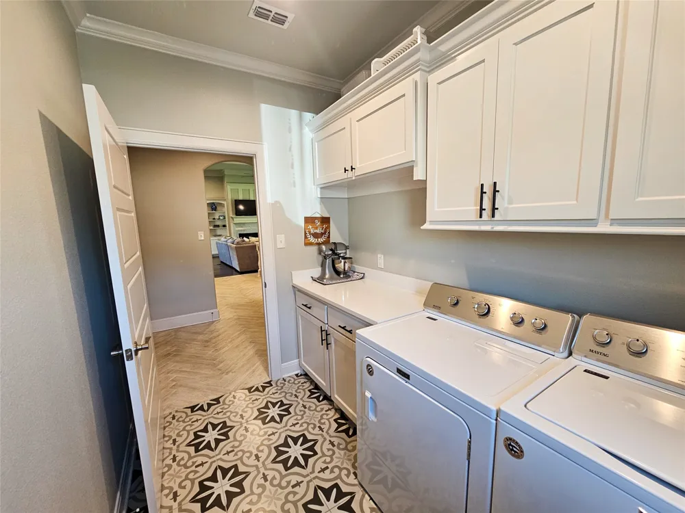 897 County Road 2320 Mineola, TX 75773