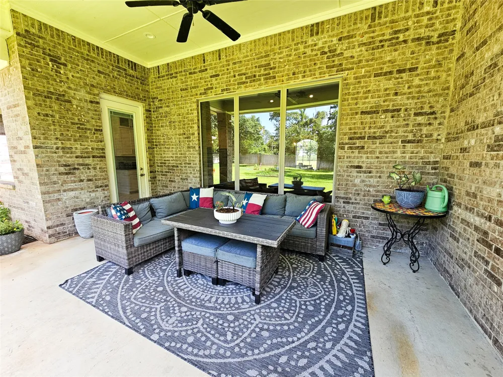 897 County Road 2320 Mineola, TX 75773