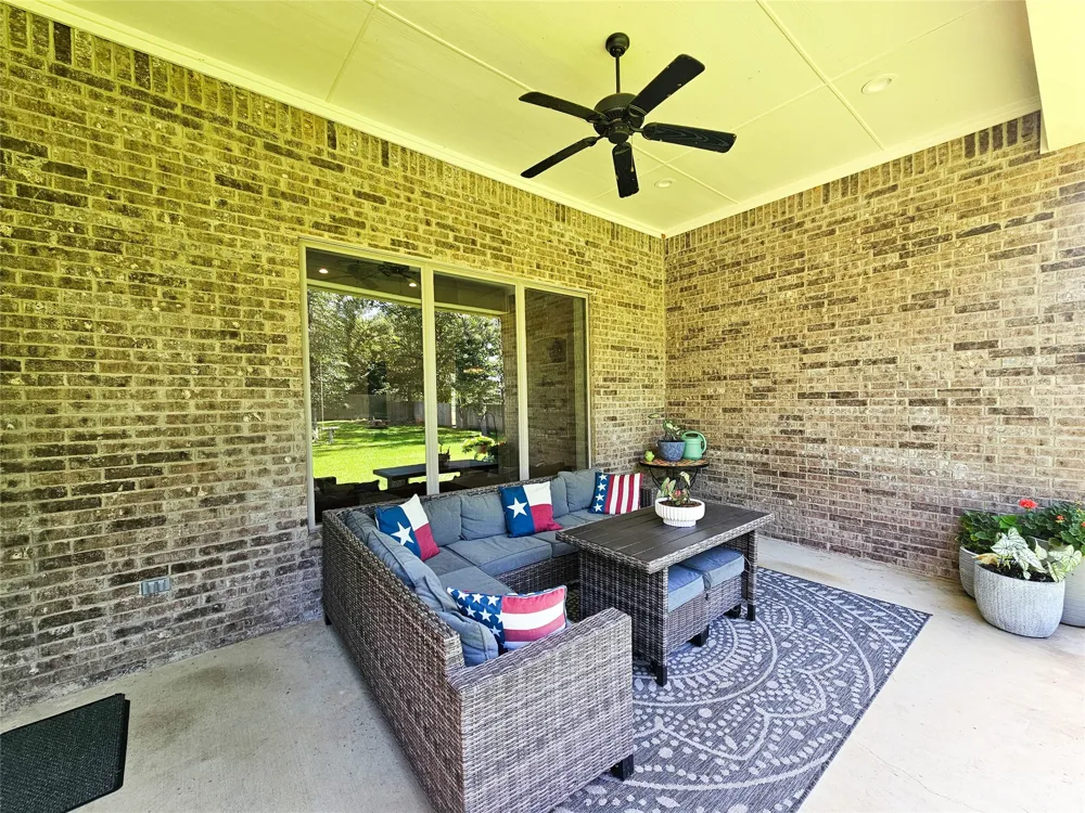 897 County Road 2320 Mineola, TX 75773