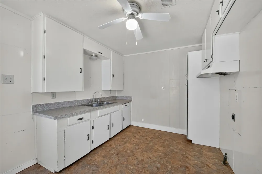 4450 Percy Street Lancaster, TX 75134