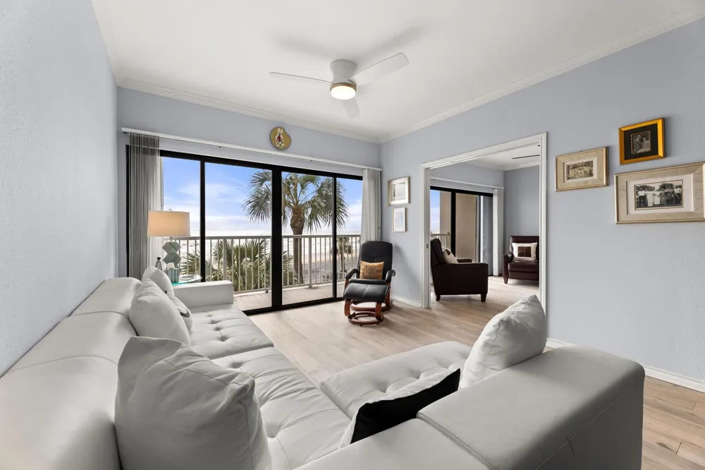 7700 Seawall Boulevard #308 Galveston, TX 77551