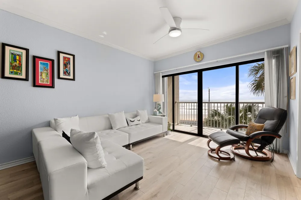 7700 Seawall Boulevard #308 Galveston, TX 77551