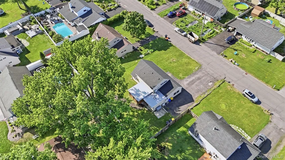 22 Jumping Brook Lane Kingston, NY 12401