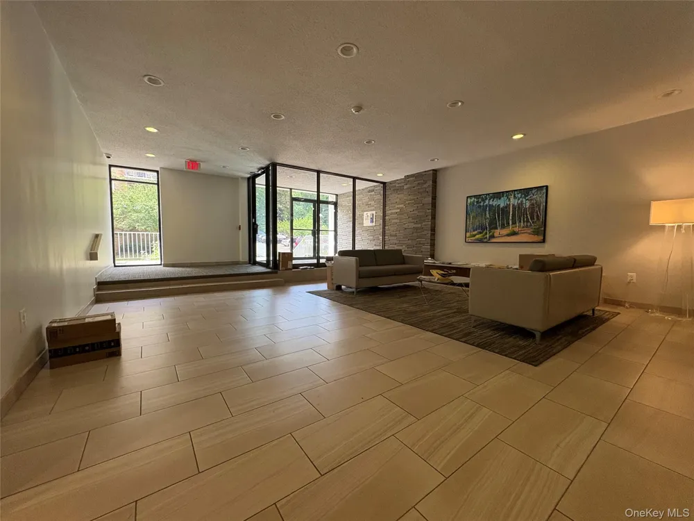 412 Benedict Avenue #2A Tarrytown, NY 10591