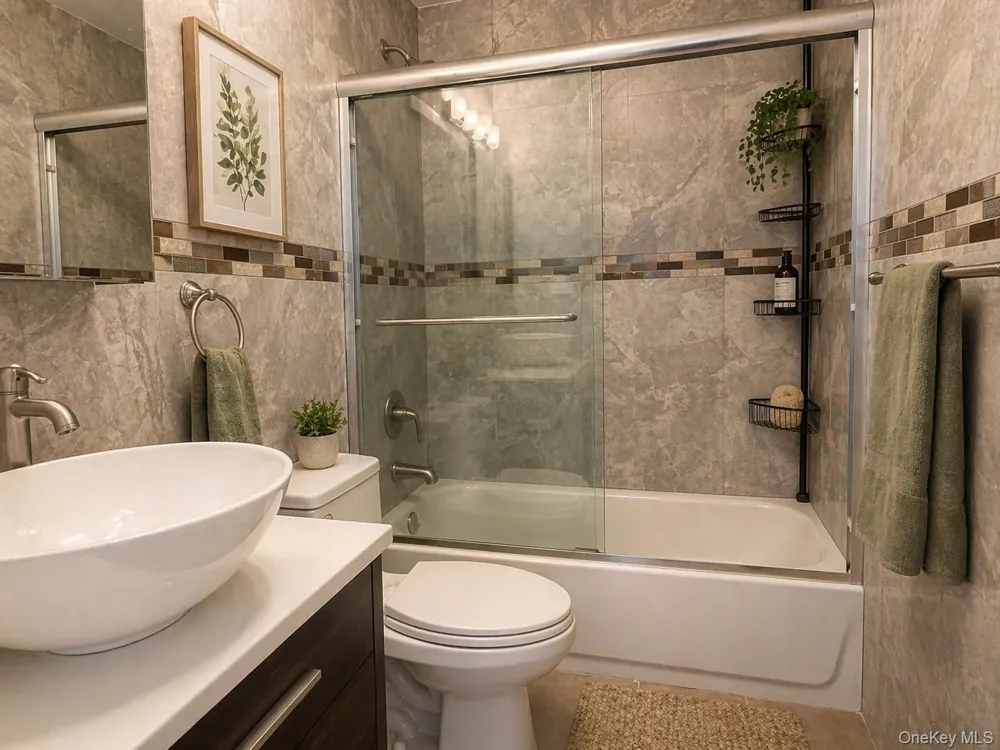 15038 Union Turnpike #8M Flushing, NY 11367