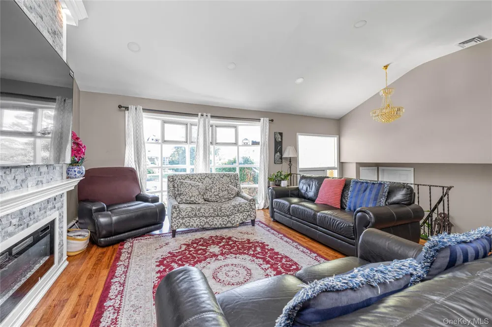 80 Rosalie Court East Meadow, NY 11554